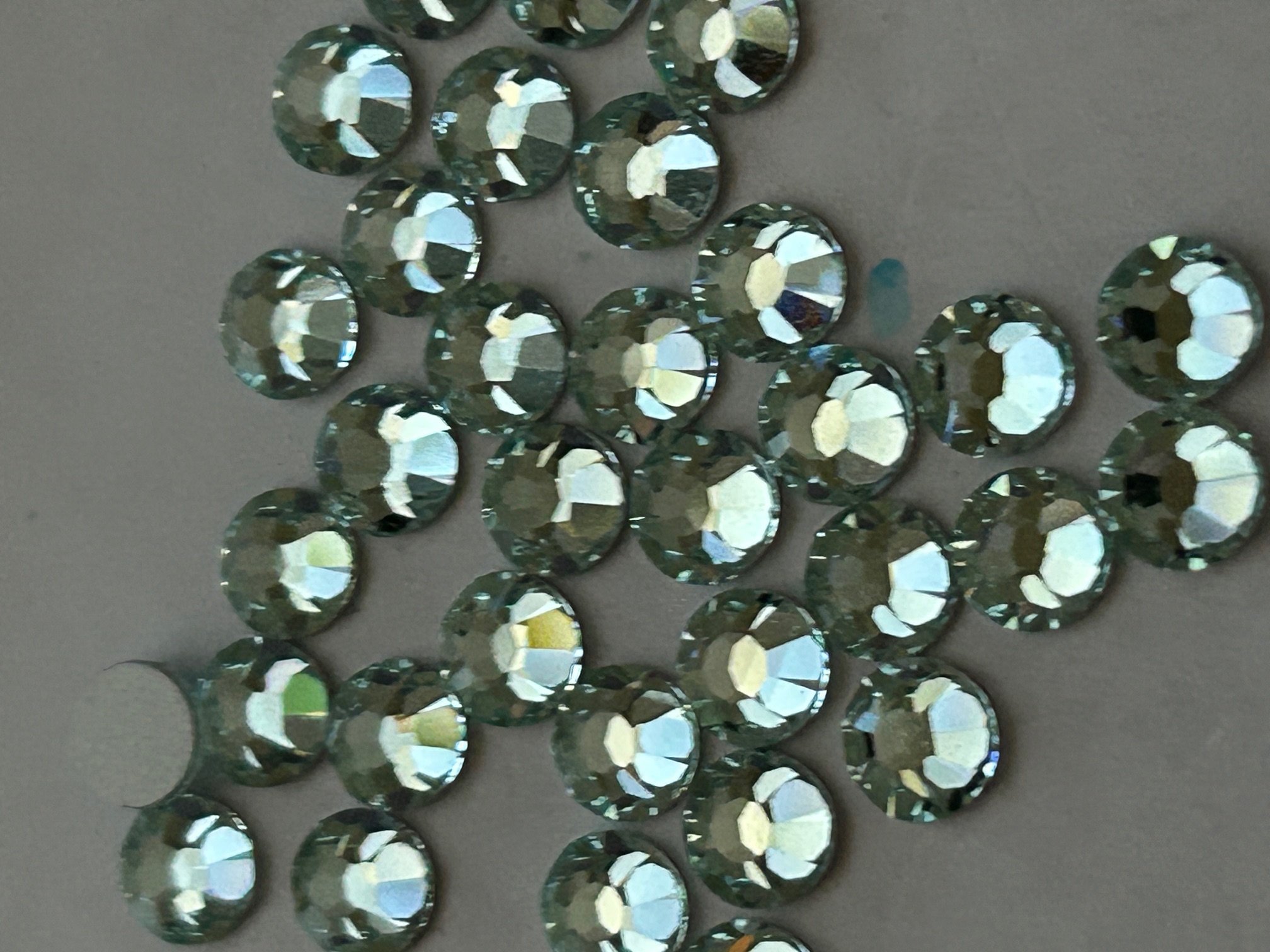 144 pieces 12ss SILVER AQUA Preciosa Maxima Rhinestones